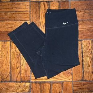 Nike Dri-Fit Crop Leggings